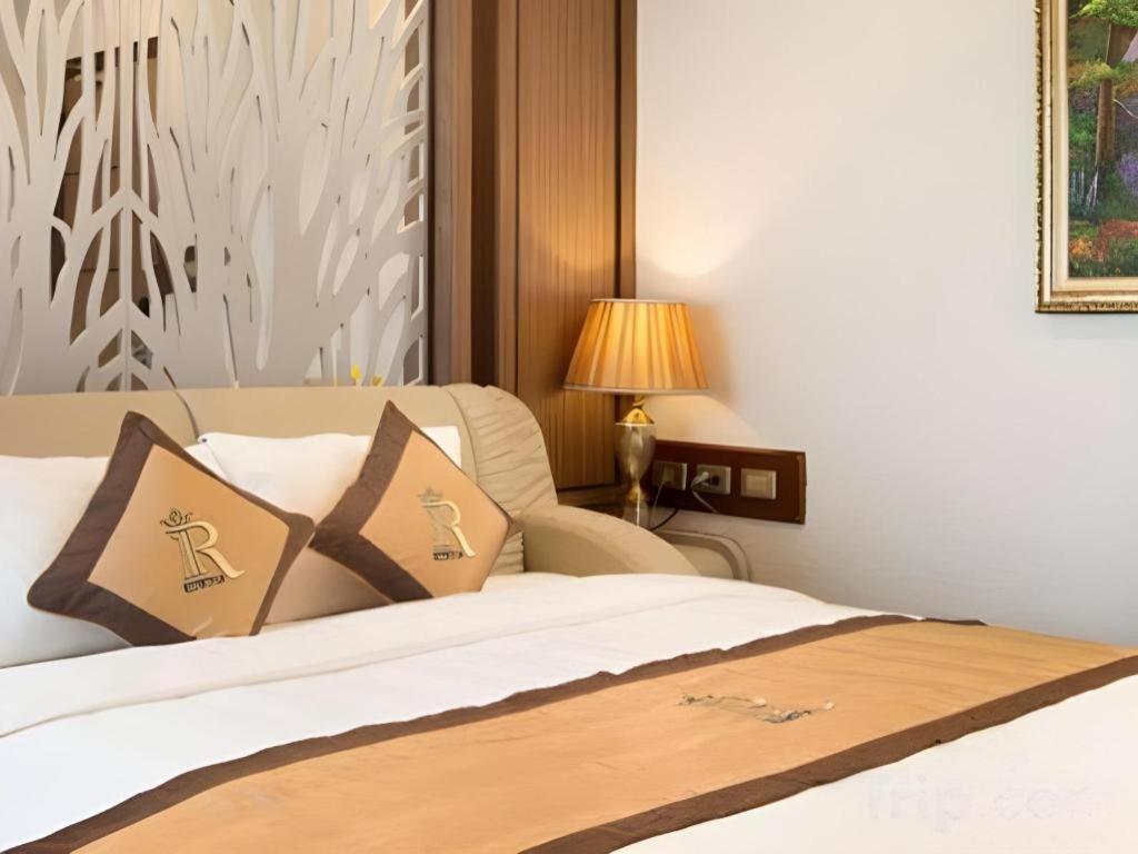 Royal Palace Hotel Tuyen Quang Luaran gambar