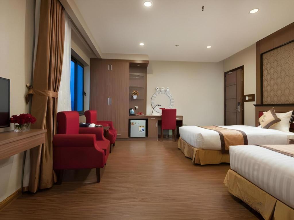 Royal Palace Hotel Tuyen Quang Luaran gambar