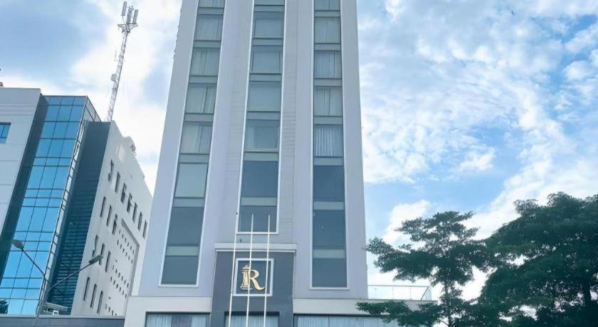Royal Palace Hotel Tuyen Quang Luaran gambar