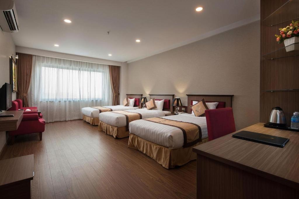 Royal Palace Hotel Tuyen Quang Luaran gambar