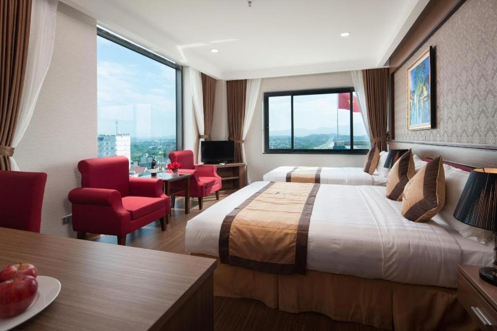 Royal Palace Hotel Tuyen Quang Luaran gambar