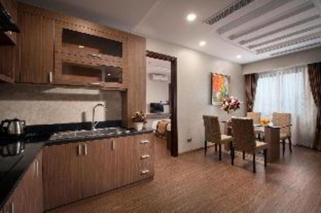 Royal Palace Hotel Tuyen Quang Luaran gambar