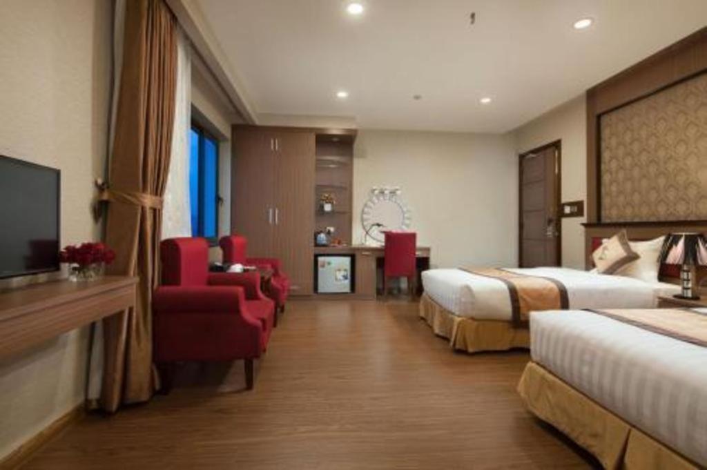 Royal Palace Hotel Tuyen Quang Luaran gambar