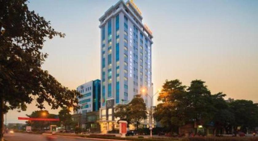 Royal Palace Hotel Tuyen Quang Luaran gambar