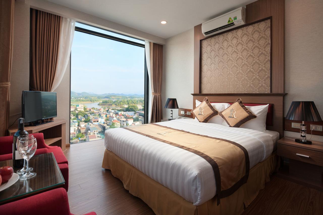 Royal Palace Hotel Tuyen Quang Luaran gambar